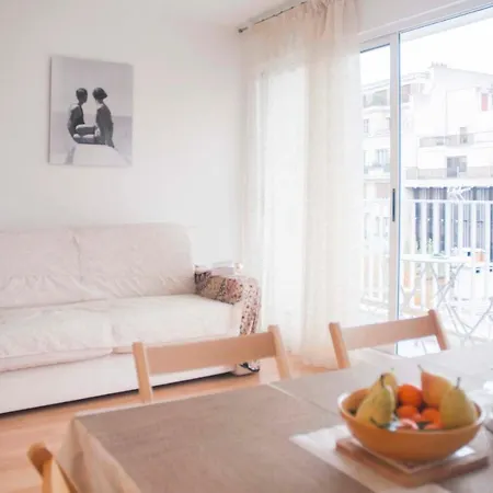 Nice Studio With Balcon Near The Bois De Boulogne Lejlighed